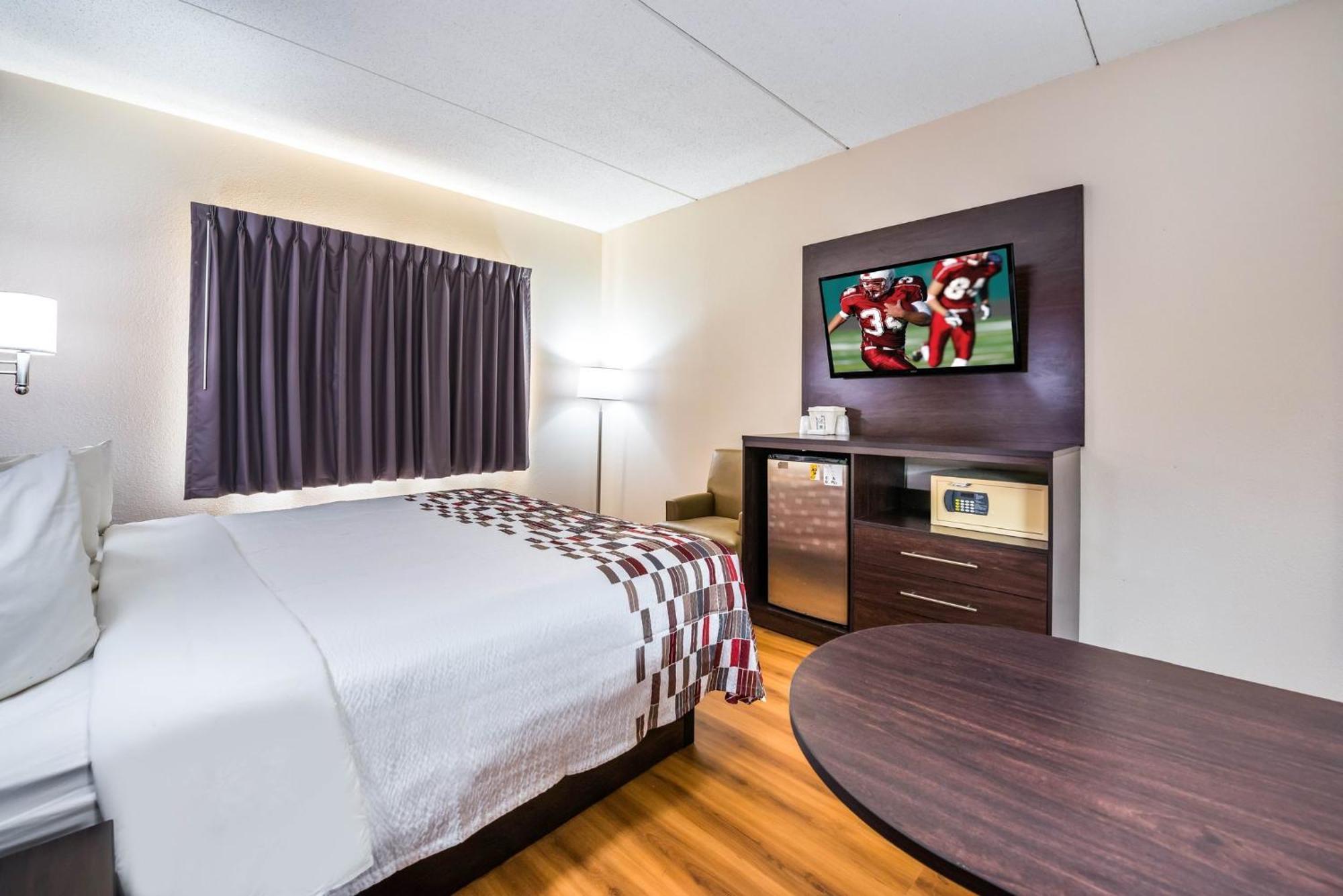 Red Roof Inn Palatine Ngoại thất bức ảnh