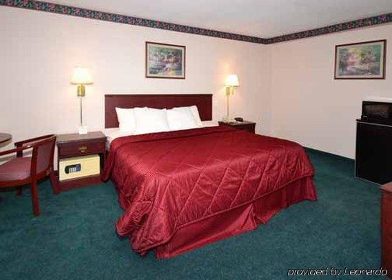 Red Roof Inn Palatine Phòng bức ảnh