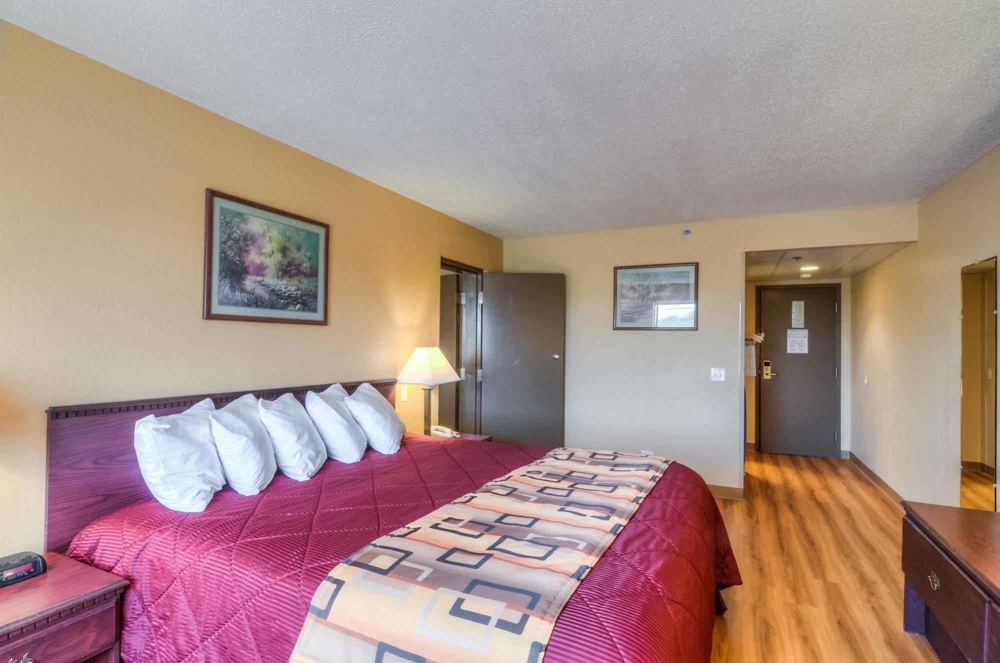 Red Roof Inn Palatine Ngoại thất bức ảnh
