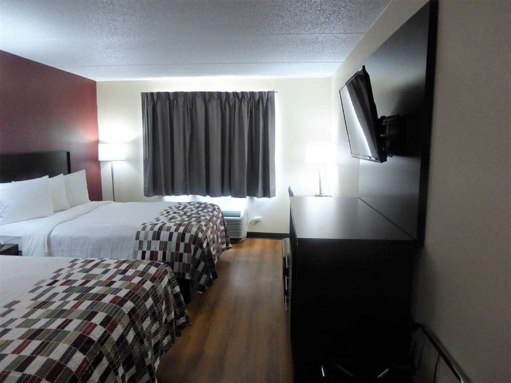Red Roof Inn Palatine Phòng bức ảnh